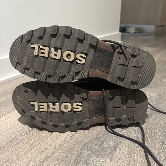 SOREL Men’s Leather Boot - Picture 4 of 6